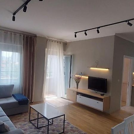 Lu-Er Tirana Center Apartment Dış mekan fotoğraf